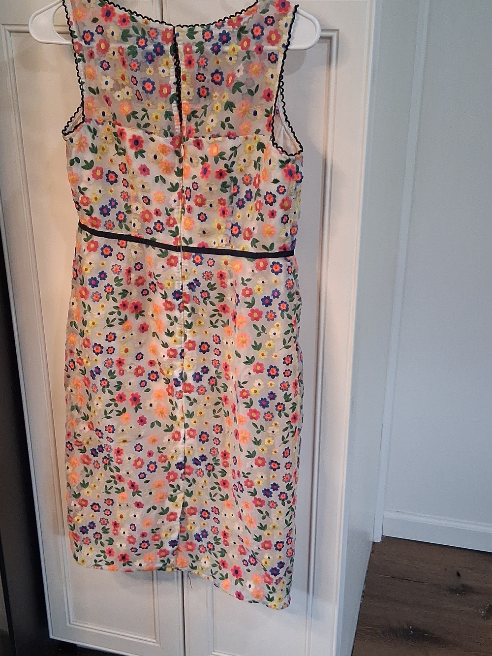 Boden Marjorie Organza White Sleeveless Midi Dress with Multicolor Floral Print - Picture 10 of 10